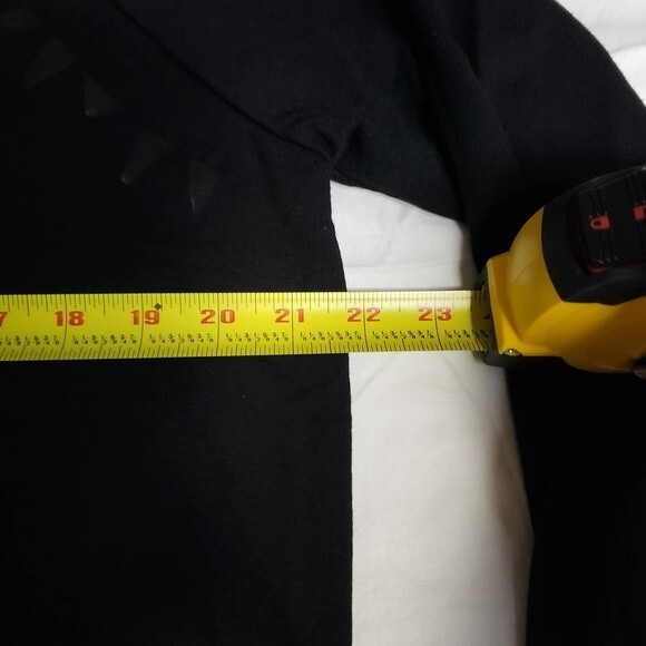 Beyond Yoga Calico Black Pullover Sweatshirt - Large - Picture 4 of 8